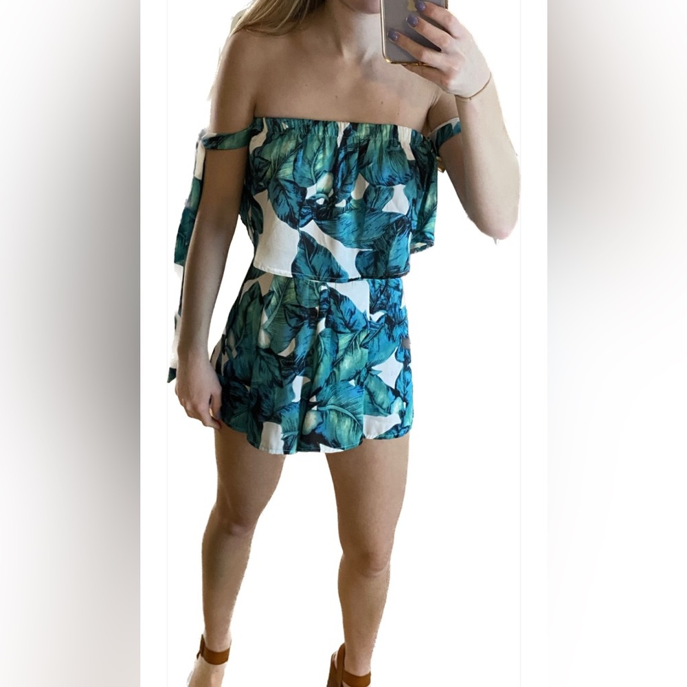 Two-piece floral set